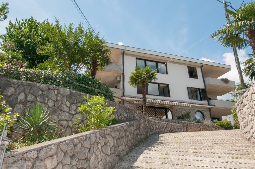 Apartments Daniel Opatija Ruang foto