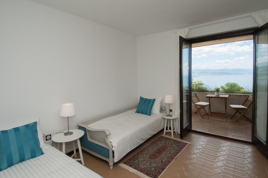 Apartments Daniel Opatija Ruang foto